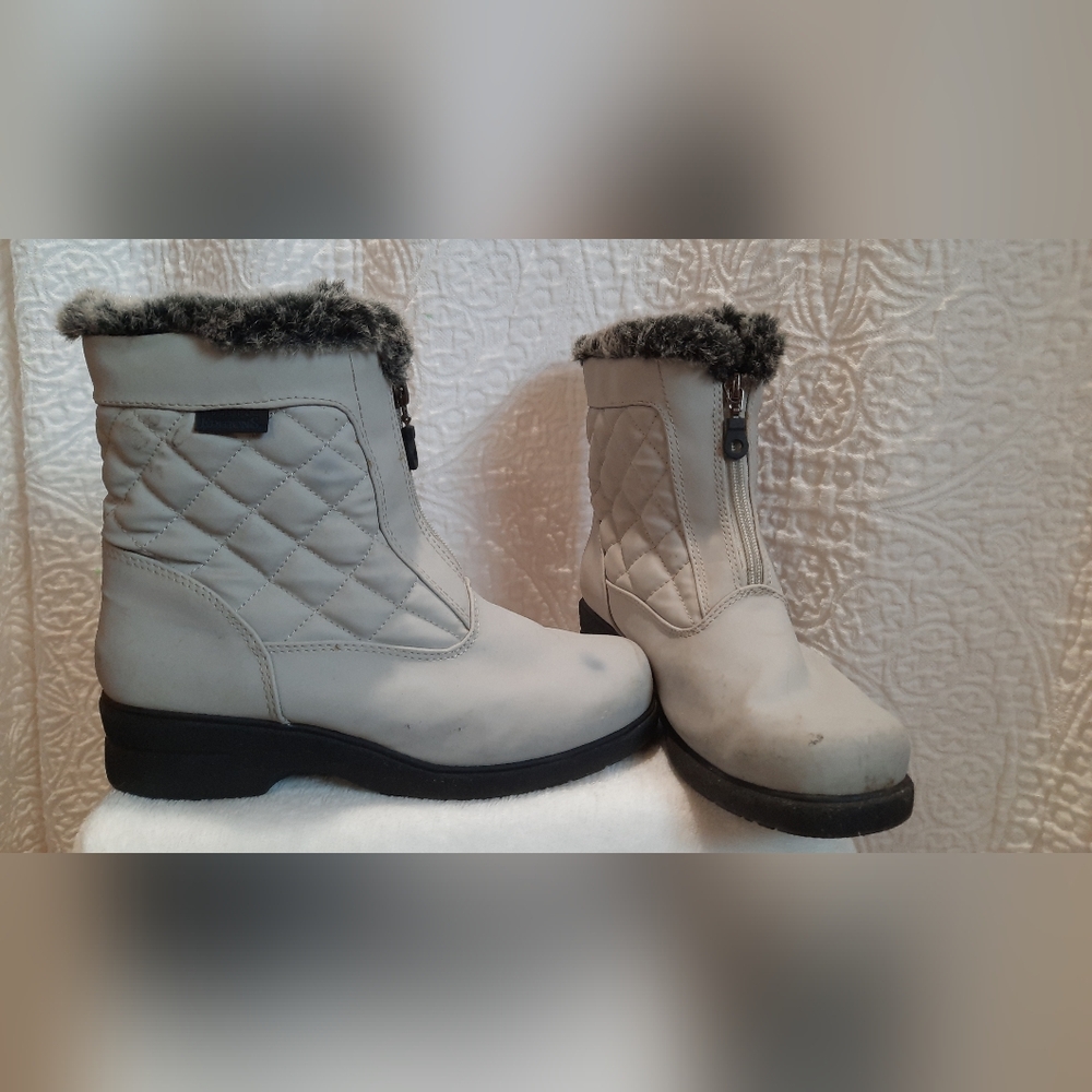 Basic Edition Gray Winter Boots Size 7 - image 2